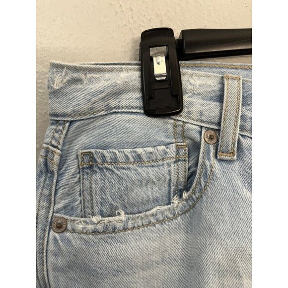 American Eagle Mom Straight Jean Blue Daylight Size 10 /30W Distressed Legs - Picture 7 of 16